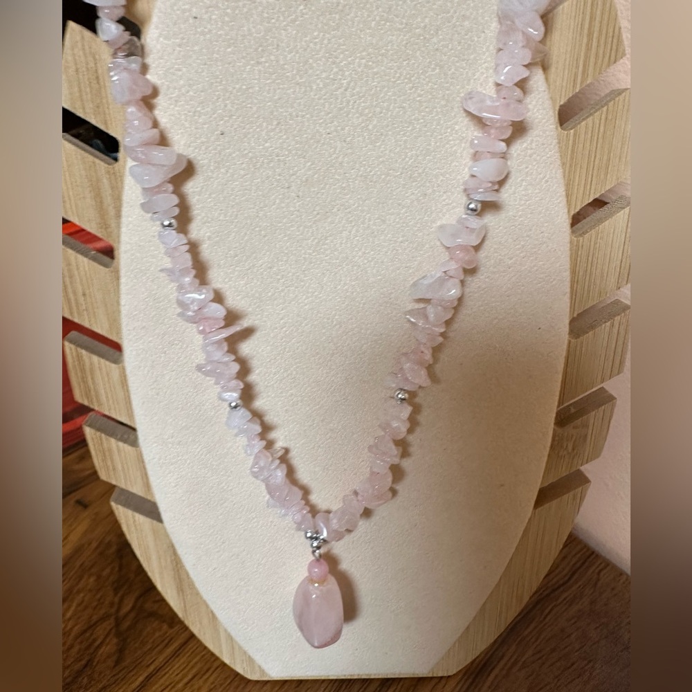 Rose Quartz Chip Bead Necklace with Pendant - Pink